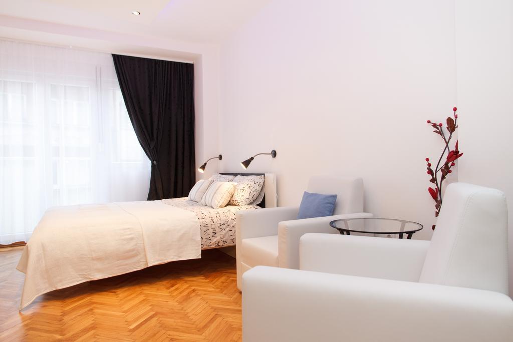 Stay In Apartments Βελιγράδι Εξωτερικό φωτογραφία