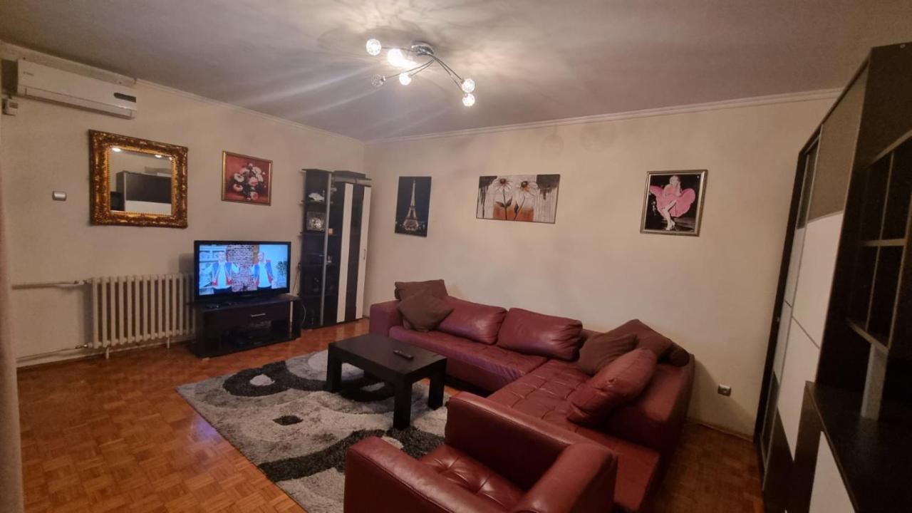 Stay In Apartments Βελιγράδι Δωμάτιο φωτογραφία