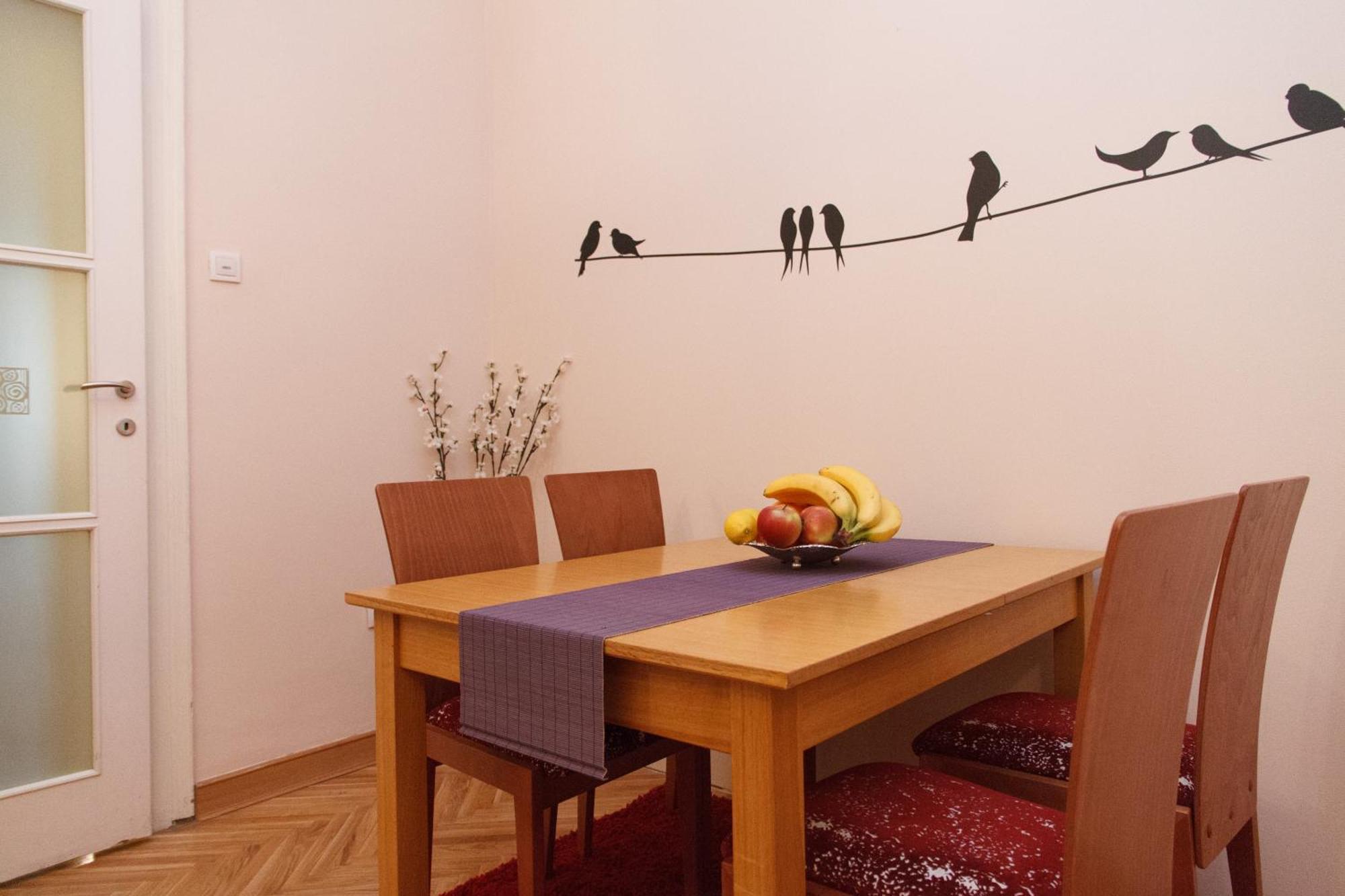 Stay In Apartments Βελιγράδι Δωμάτιο φωτογραφία