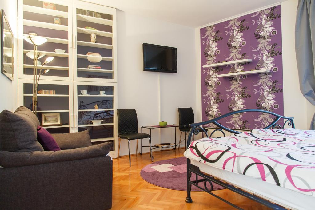 Stay In Apartments Βελιγράδι Δωμάτιο φωτογραφία