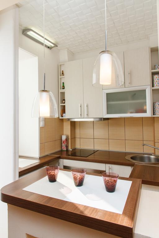 Stay In Apartments Βελιγράδι Δωμάτιο φωτογραφία